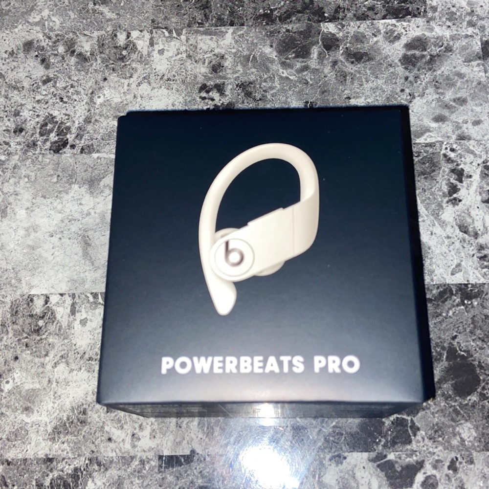 Beats Powerbeats pro wireless earphones